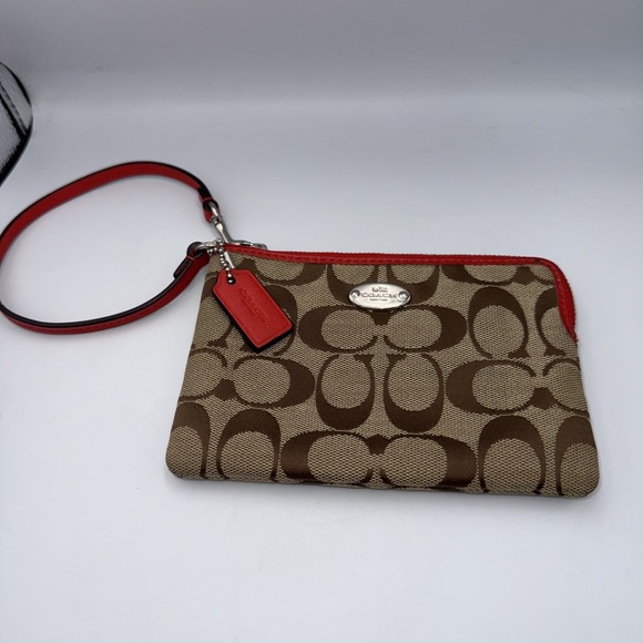 Coach Signature Wristlet with Red Trim Hang Tag vintage - Picture 1 of 9